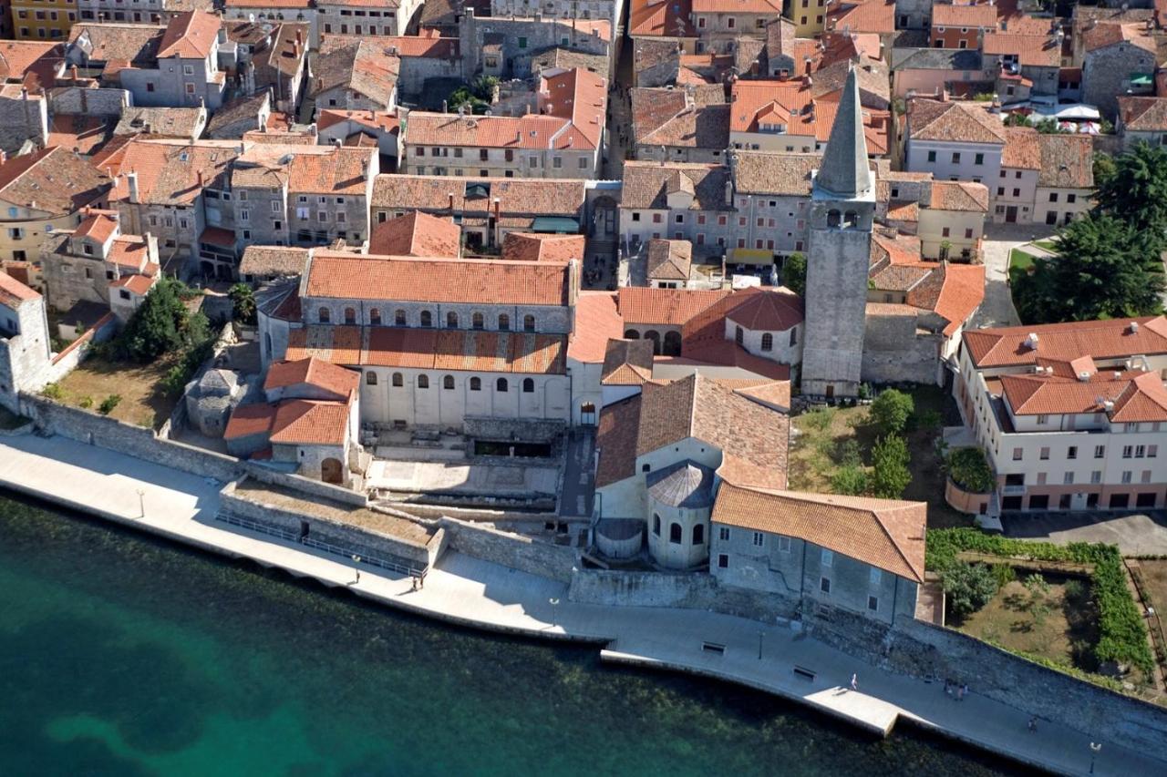 Apartments Kadum Porec Center Near The Beach Екстериор снимка