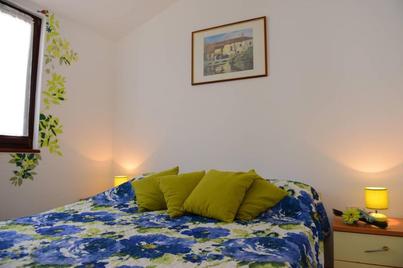 Apartments Kadum Porec Center Near The Beach Екстериор снимка
