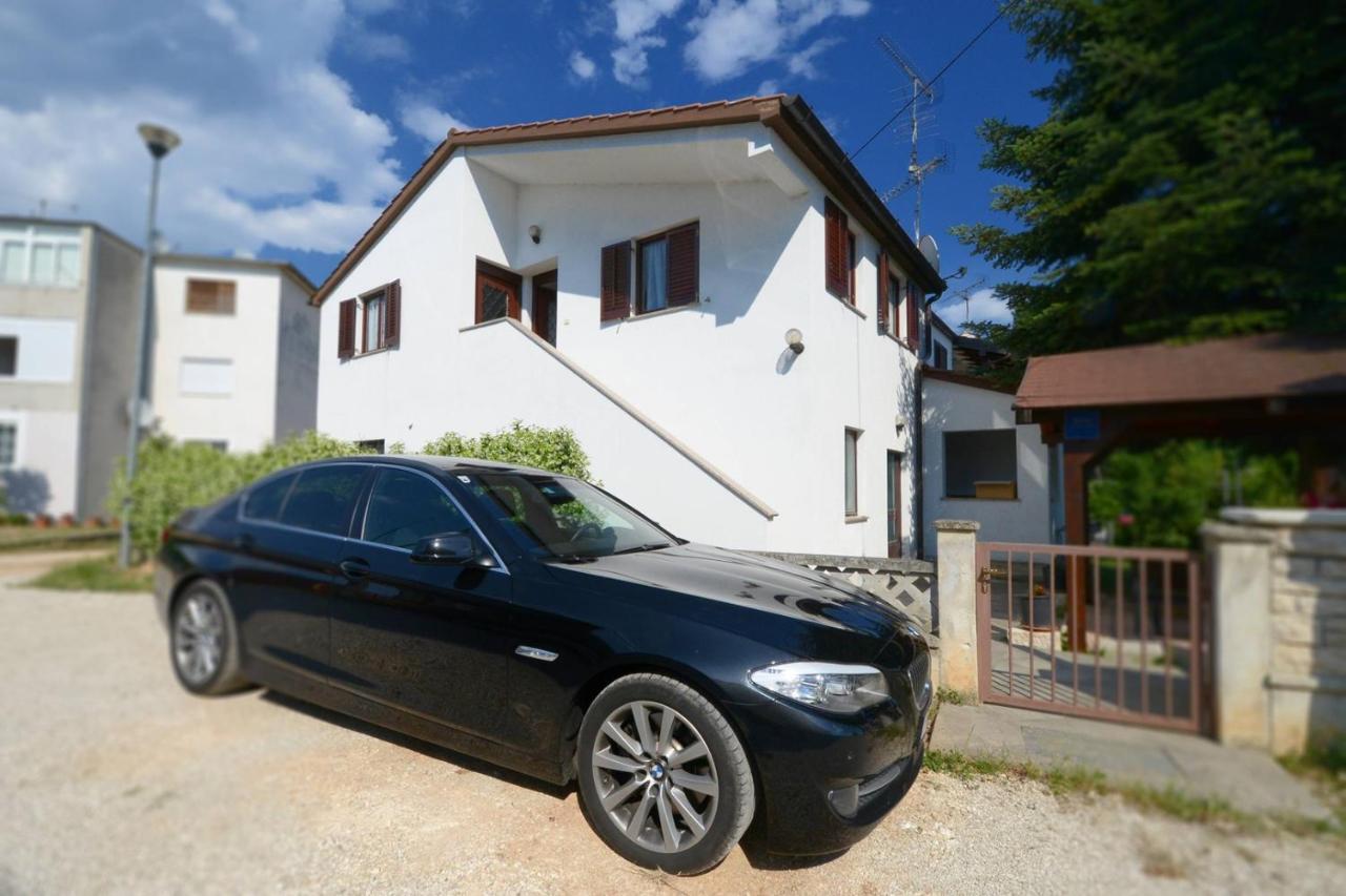 Apartments Kadum Porec Center Near The Beach Екстериор снимка